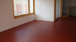 Финишное покрытие оргалита лаком