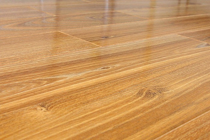 kak_postelitj_linoleum