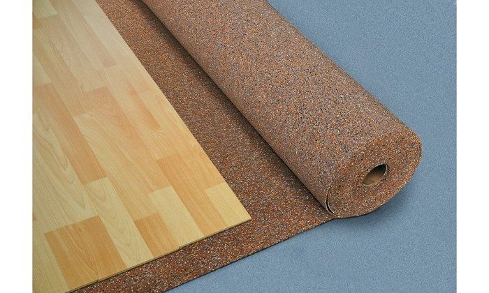 uteplitelj_pod_linoleum